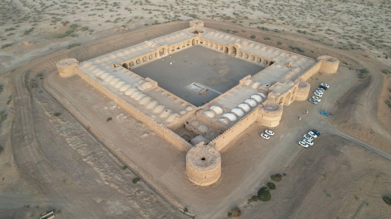 کاروانسرای دیرگچین